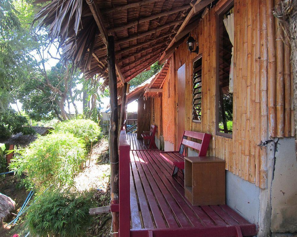 Bamboo Mountain View Phi Phi Resort Exterior photo