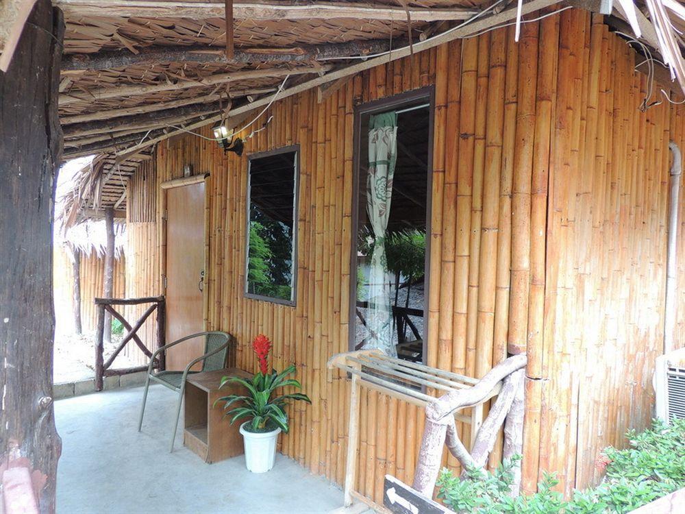 Bamboo Mountain View Phi Phi Resort Exterior photo