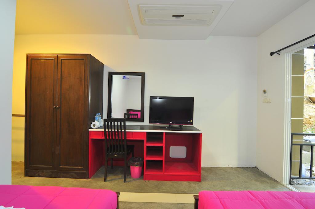 Bamboo Mountain View Phi Phi Resort Room photo